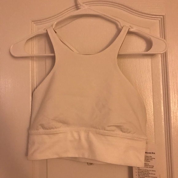Lululemon free to be moved bra 6 NWT - Picture 2 of 4